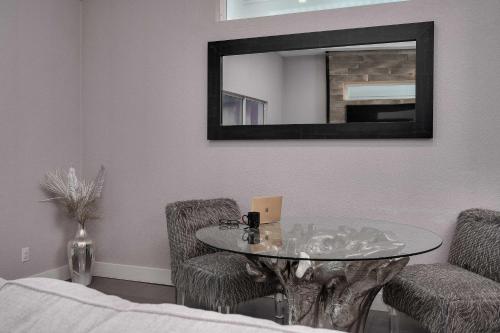 Luxury 6BR Villa w Pool & Cinema 4mi to Disney photo 25