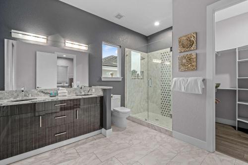 Luxury 6BR Villa w Pool & Cinema 4mi to Disney photo 68