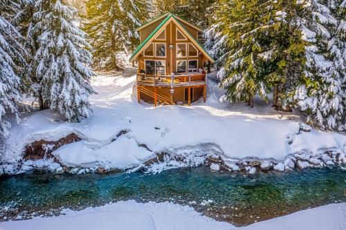 Το Coal Creek Cabin τον χειμώνα