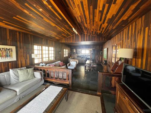 Posezení v ubytování Refúgio Terra - SitioSantaRita - Nazare Paulista