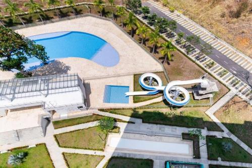 A piscina em ou perto de Apartment with pool near Parque de Santafé