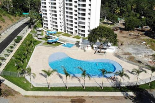 A piscina em ou perto de Apartment with pool near Parque de Santafé