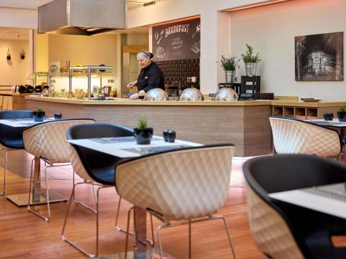 Restoran atau tempat lain untuk makan di Mercure Hotel Düsseldorf City Center