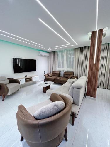 Comfy 3 Bedrooms Apartment in Cairo Sheraton Airport