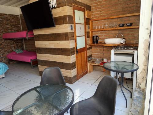Gallery image of HOSTEL SAKAR Quintero Beach in El Cerrillo