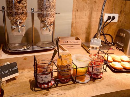 Jídlo v hotelu nebo okolí