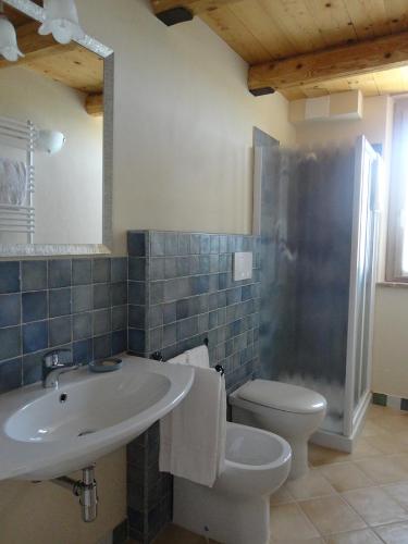 Ένα μπάνιο στο Villa Marietta Country House - Marche