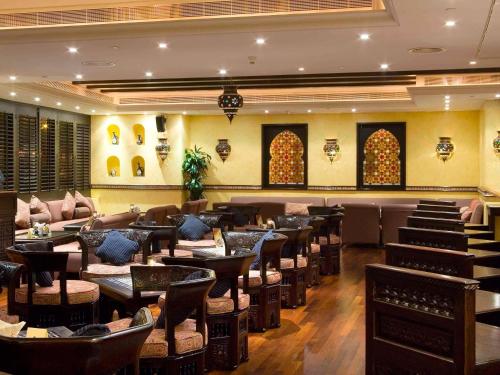 Gallery image of Mercure Grand Hotel Seef - All Suites in Manama