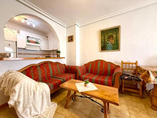 Galeon Pool Stay, 600 m to the beach, 2 double beds