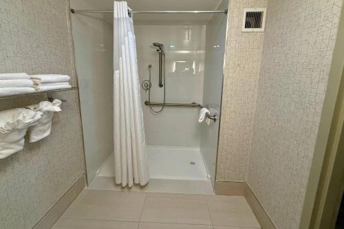Gallery image of Country Inn & Suites by Radisson, Downtown Albany New York in Albany