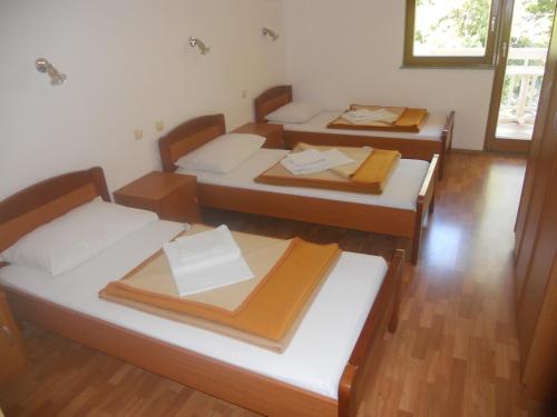 Postel nebo postele na pokoji v ubytování Sobe JASNA