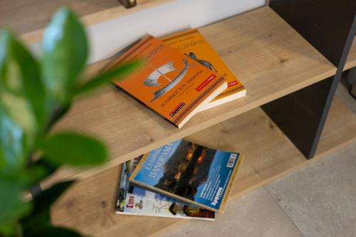 アパートメントにある図書室