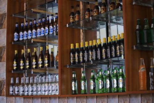 Băuturi la Hoima Heritage Inn
