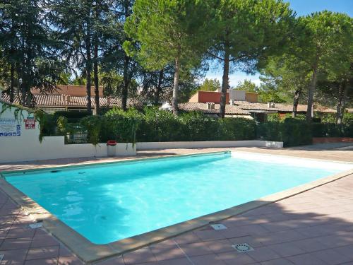 Gallery image of Holiday Home Hameau des Pins in Cap d'Agde