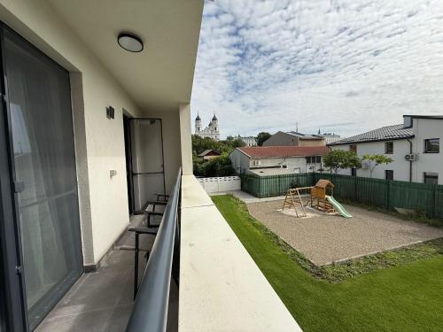 Κήπος έξω από το Apartment lângă Mitropolie si Palas cu parcare inclusa