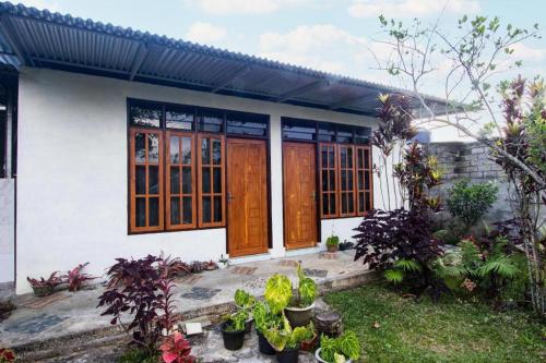Gallery image of Hotel O Mountain View Homestay in Manado