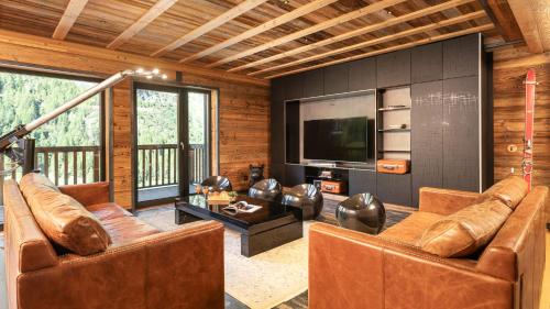 Black Diamond - Chalet Babylon