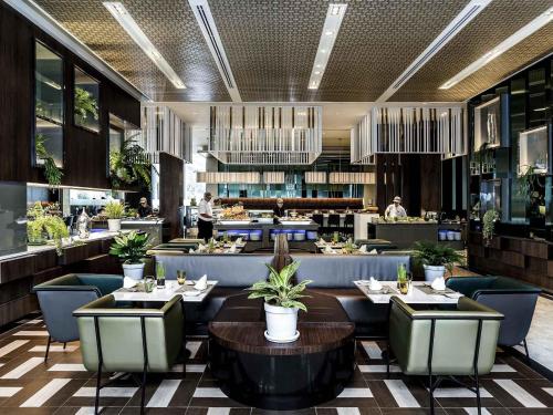 Ruang duduk di Pullman Bangkok King Power