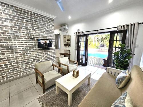Πισίνα στο ή κοντά στο Leopard Tree Lodge