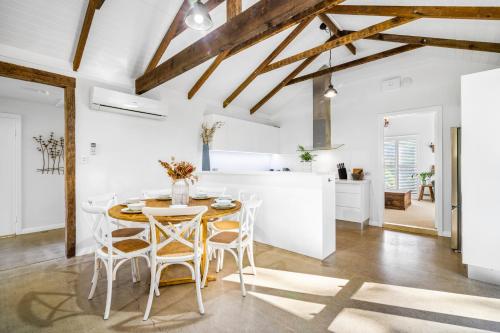 Dapur atau dapur kecil di The Dairy character-filled farm stay