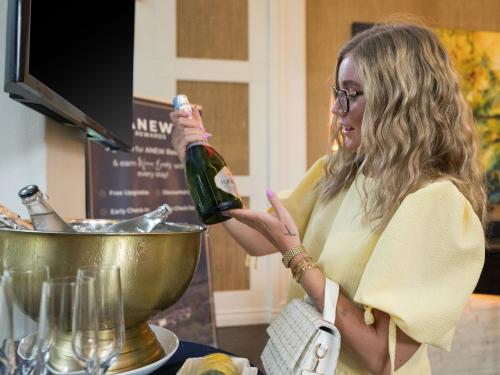 Nápoje v ubytování ANEW Hotel Hilton Pietermaritzburg