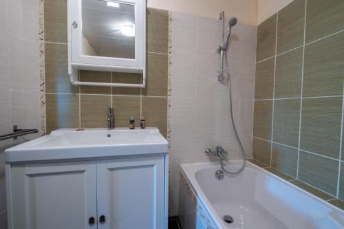 Gambar di galeri bagi Gîte La Campone 6/10 personnes di Montbel