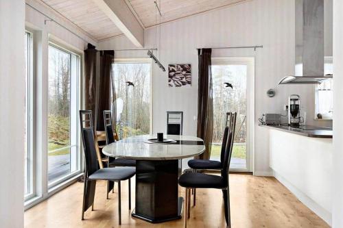 Gallery image of VGO439-Hjo-Loevsangarevaegen-17 in Skogslund