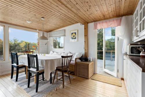 Gambar di galeri bagi OST462-Oskarshamn-Kristineberg-Udden-10 di Oskarshamn