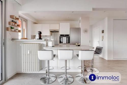 Air-conditioned apartment in the Libération district