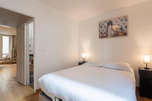 Cozy Hideaway in a Quiet Paris Passage
