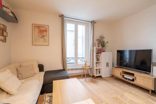 Cozy Hideaway in a Quiet Paris Passage