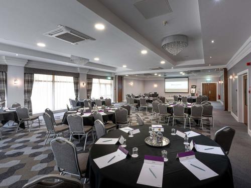 Restaurant ou autre lieu de restauration dans l'établissement Mercure Manchester Norton Grange Hotel & Spa