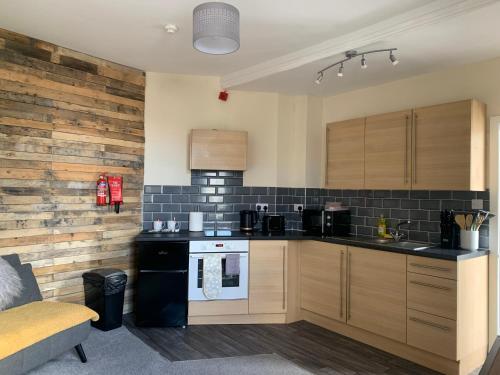 Dapur atau dapur kecil di 155 studio 6 - Uplands - Smart Tv