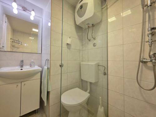 ZITA Studio Apartment with terrace