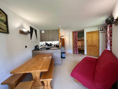Appartement 6 personnes avec balcon proche jardin d'enfants - FR-1-642-62