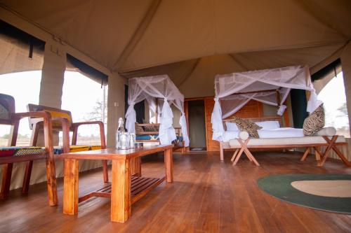 Φωτογραφία από το άλμπουμ του Pumba Luxury Camp - Serengeti σε Nkunjila