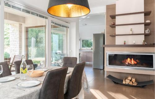 Villa House Mia