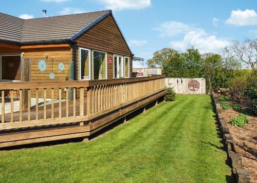 Κήπος έξω από το Durham Coastal Lodges