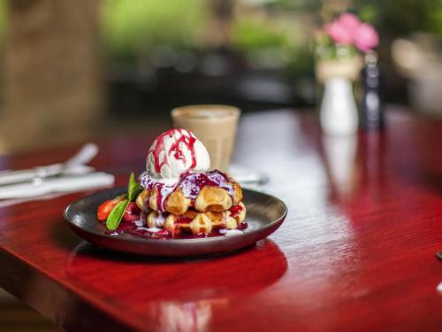 Mad på hotellet eller i nærheden