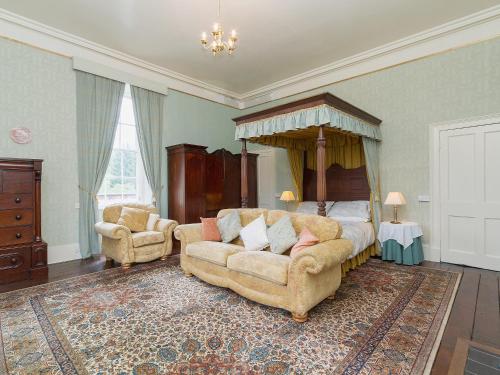 Un lugar para sentarse en Symbister Suite