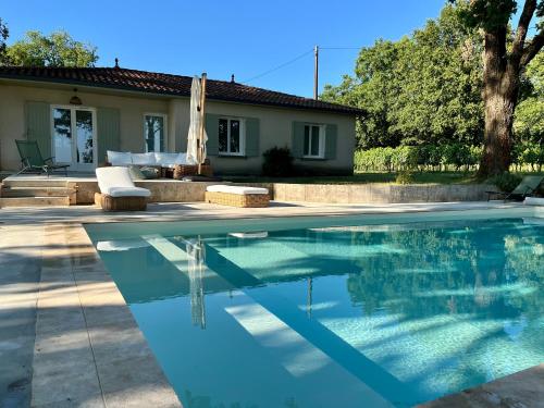 Πισίνα στο ή κοντά στο Maison au Jude