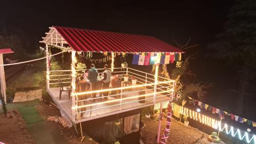 Fotografie z fotogalerie ubytování Whisperingwood resort & camps v destinaci Dhanaulti