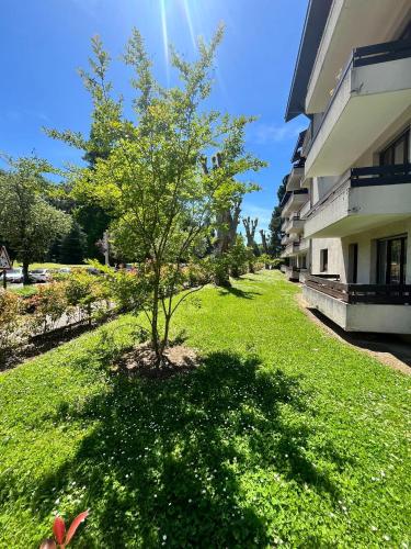 Appartement RDC 4 personnes, plein centre et face parc d'Uriage, proche termes