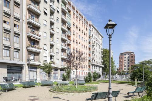Easylife - Milano - Sammartini 35 - Centrale