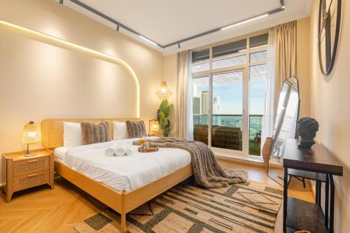 Luxury 5 Star Newly Furnished 3BR Apartment in Dubai Marina
