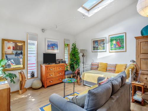 Et tv og/eller underholdning på Uk47248 - The Studio