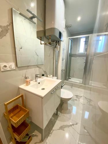 342 Suite Marceau - Cosy Apartment Paris Center