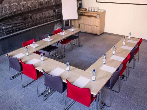 Restoran atau tempat lain untuk makan di Ibis Kraków Stare Miasto