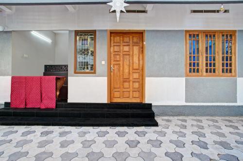 Imagen de la galería de Hotel O Nakshathra Inn, en Kazhakuttam