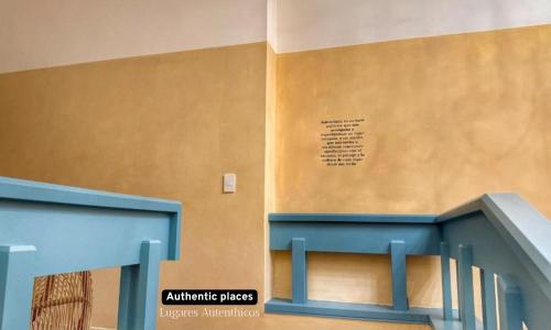 メデジンにあるAutenthico Provenza Home Medellinのギャラリーの写真